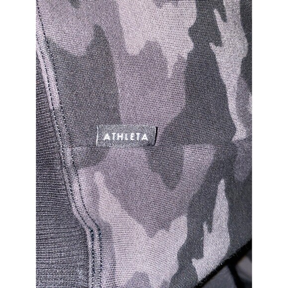 Athleta Triumph size Small S Soft Crewneck Sweatshirt Black Gray Camouflage - Picture 8 of 11